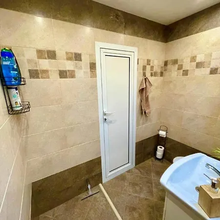 апартамент Teddy Apartment *