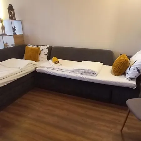 апартамент Teddy Apartment *